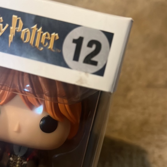 Ron Weasley in Dress Robes Funko Pop - Picture 7 of 7